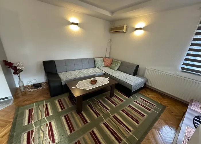 Apartamento Golden Lilly *